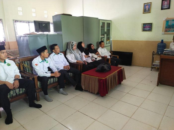 MTsN 3 Tanjung Jabung Timur Matangkan Persiapan Bimtek Kurikulum KBC