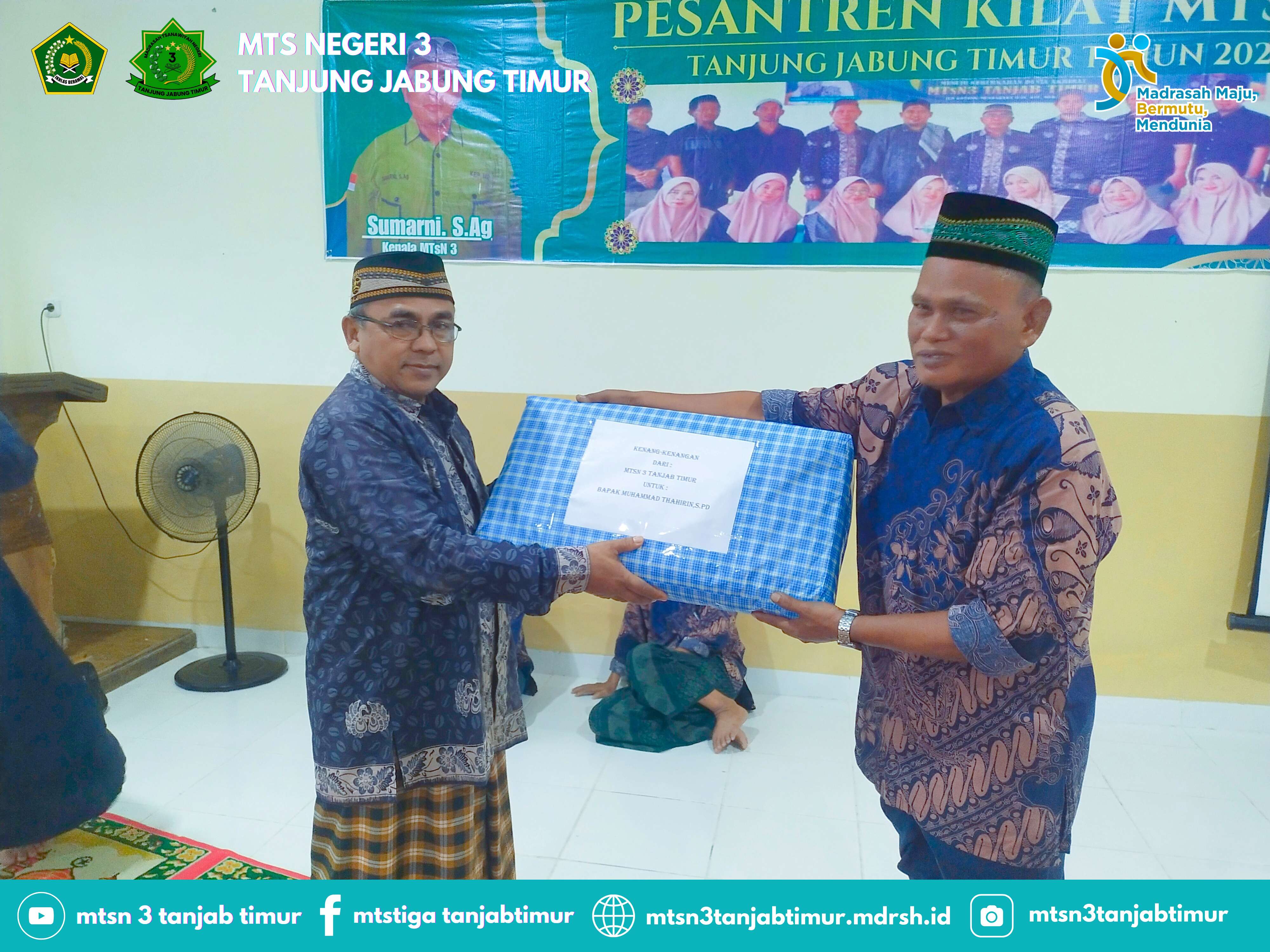 MTSN 3 Tanjung Jabung Timur Gelar Perpisahan Pindah Tugas untuk Guru Muhammad Thahirin, S.Pd