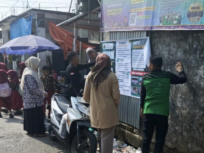 Panitia PPDB MTsN 3 Tanjung Jabung Timur Gencar Sosialisasi, Pasang Spanduk PPDB Tahun Pelajaran 2026/2027