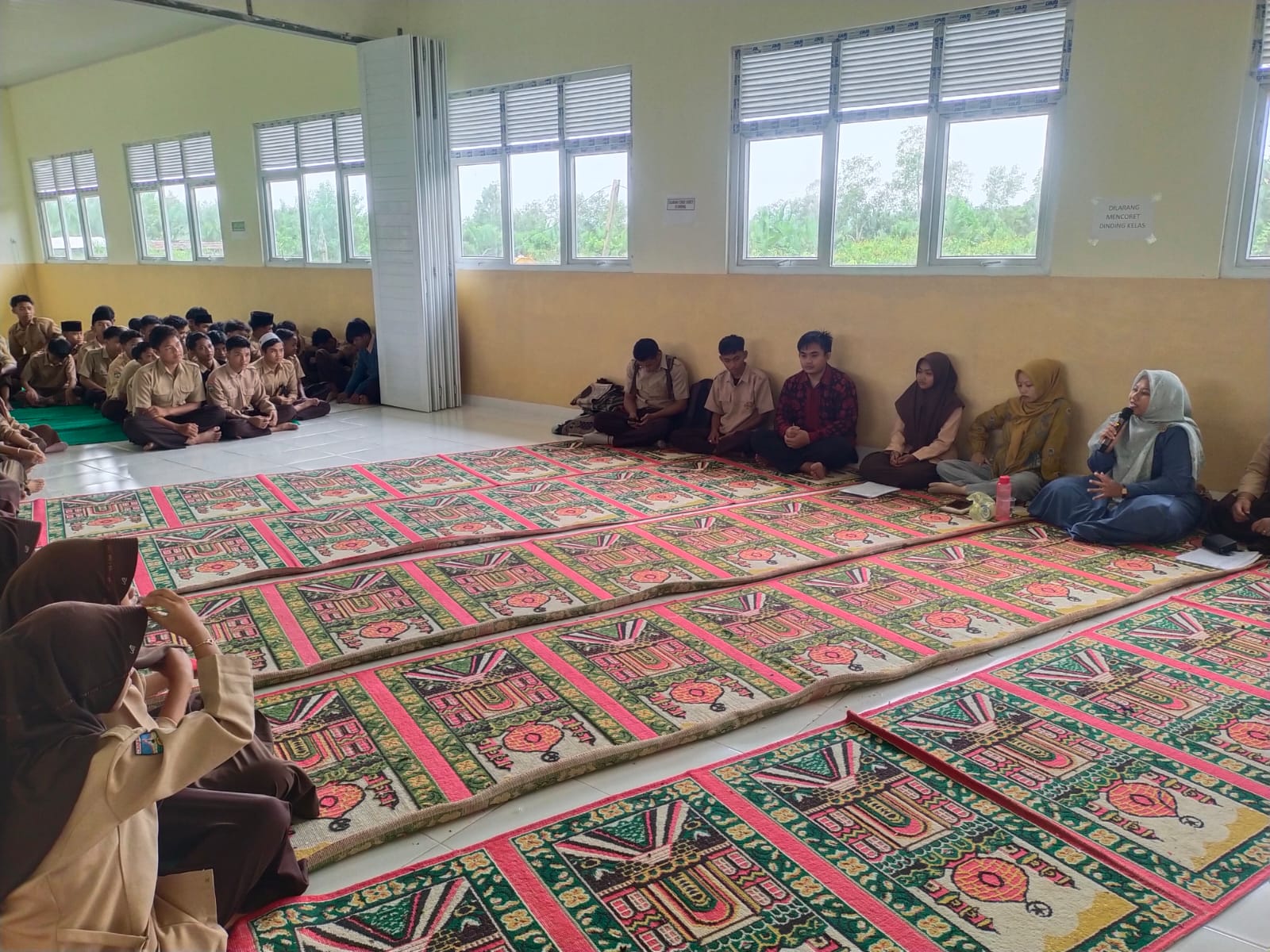 MTsN 3 Tanjung Jabung Timur Sambut Kedatangan Tim PPDB dari Mas Misbahul Wathan