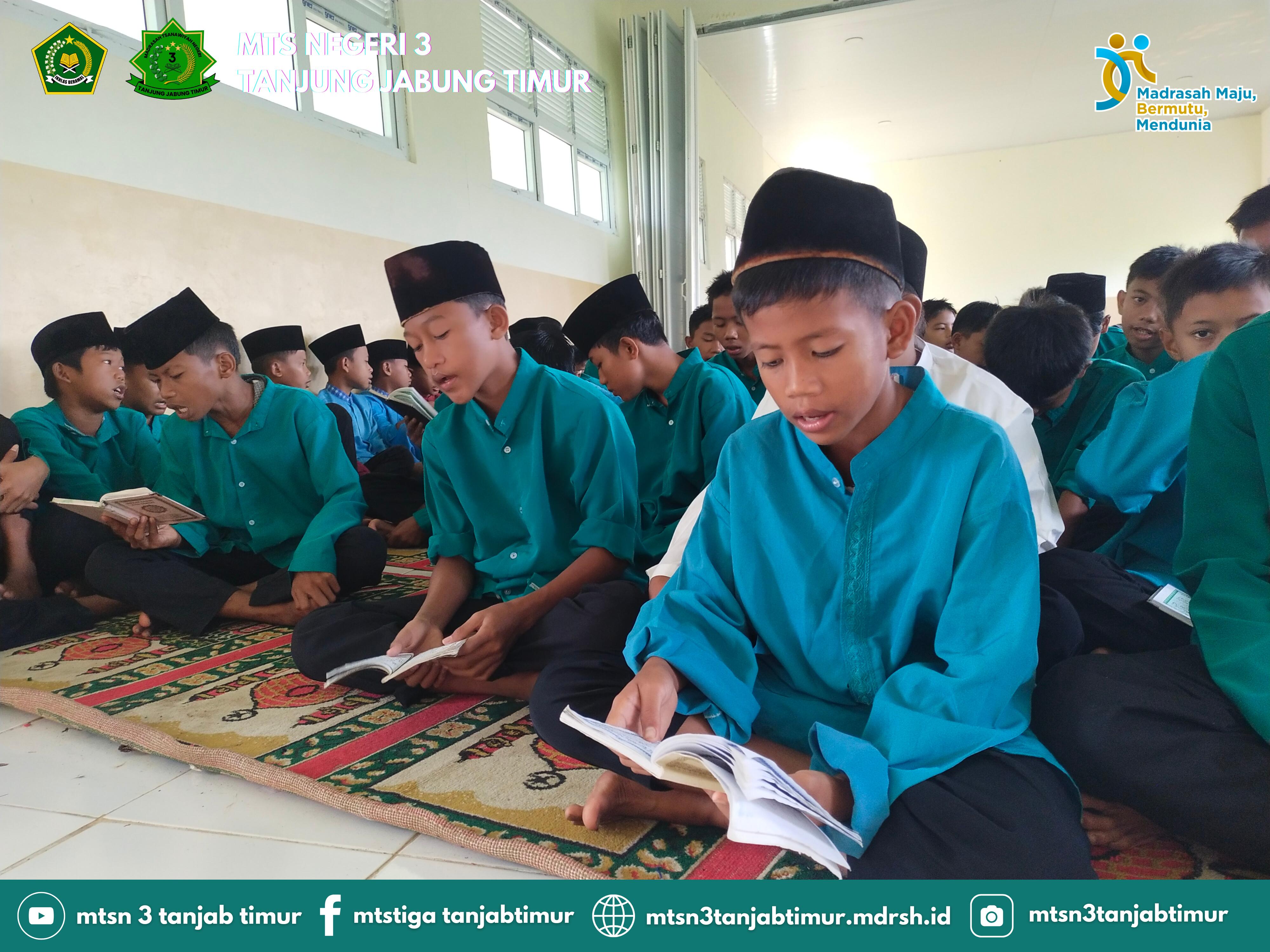 Rutinitas Pembacaan Yasin Jumat Pagi Jadi Kebiasaan di MTsN 3 Tanjung Jabung Timur