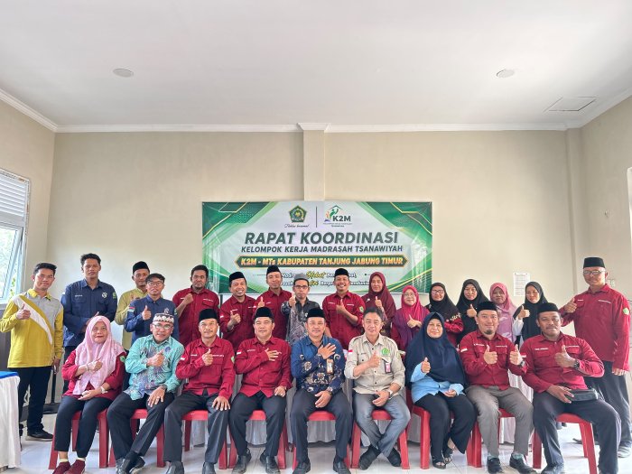 Kepala MTsN 3 Tanjung Jabung Timur Hadiri Rapat Koordinasi KKM MTs di MTsNurul Hidayah Lambur I Kepala MTsN 3 Tanjung Jabung Timur Hadiri Rapat Koordinasi KKM MTs di MTsNurul Hidayah Lambur I