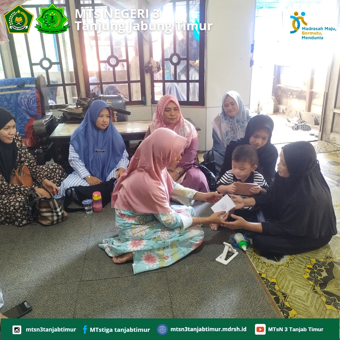 MTsN 3 Tanjung Jabung Timur: Penyerahan Dana Sosial untuk Siswa yang Kehilangan Orang Tua